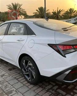 هیوندای ئەلەنترا